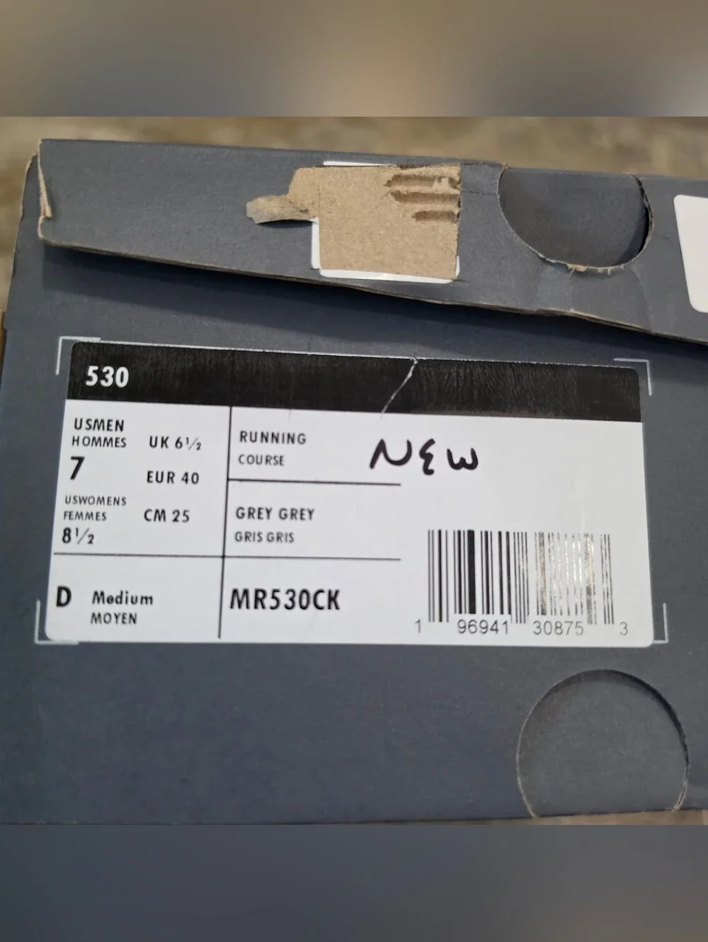 New Balance 530 Sneakers / Women's Size 8.5 - Men's Size 7